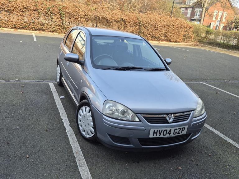 2004 Vauxhall Corsa 1.4i 16V Design 5dr Auto HATCHBACK Petrol Automatic