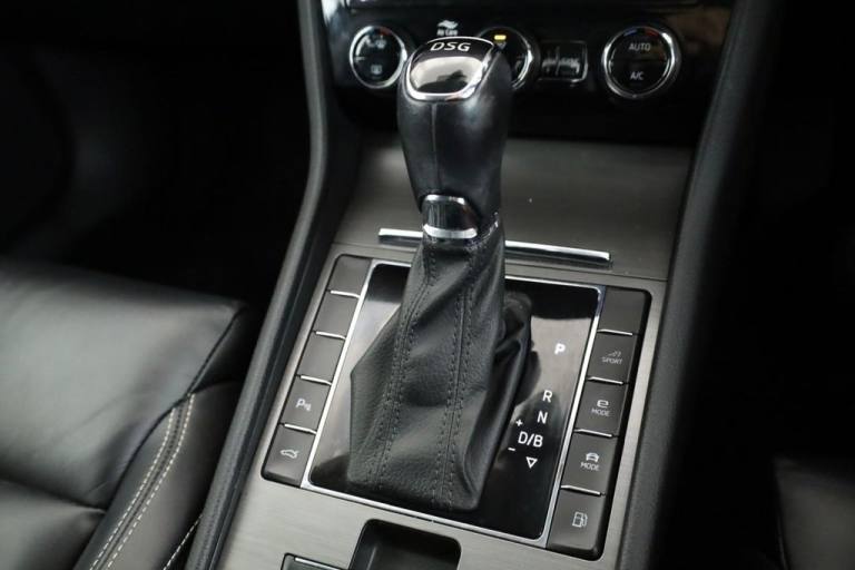 2020 Skoda Superb 1.4 TSI iV SE L DSG 5dr ESTATE PETROL/ELECTRIC Automatic