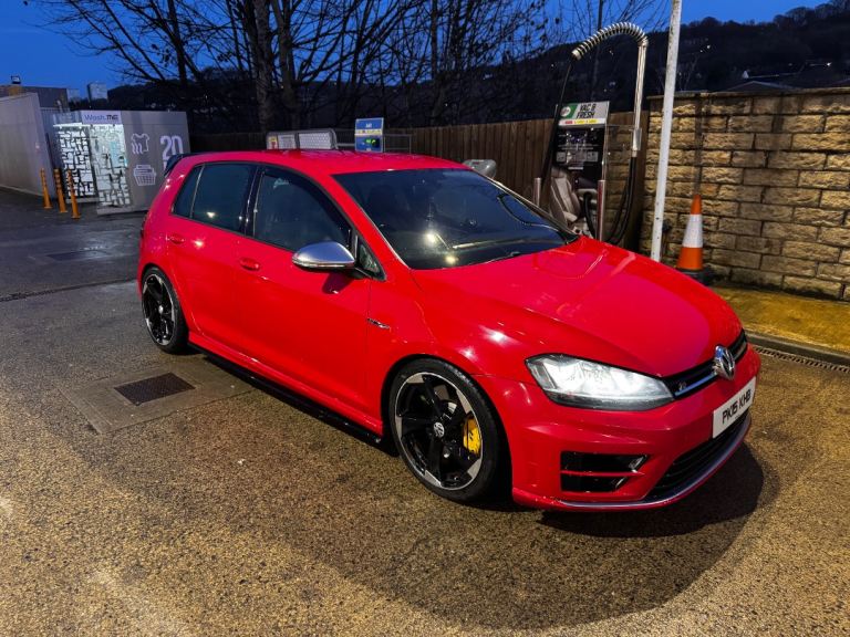 Volkswagen, GOLF, Hatchback, 2015, Semi-Auto, 1984 (cc), 5 doors