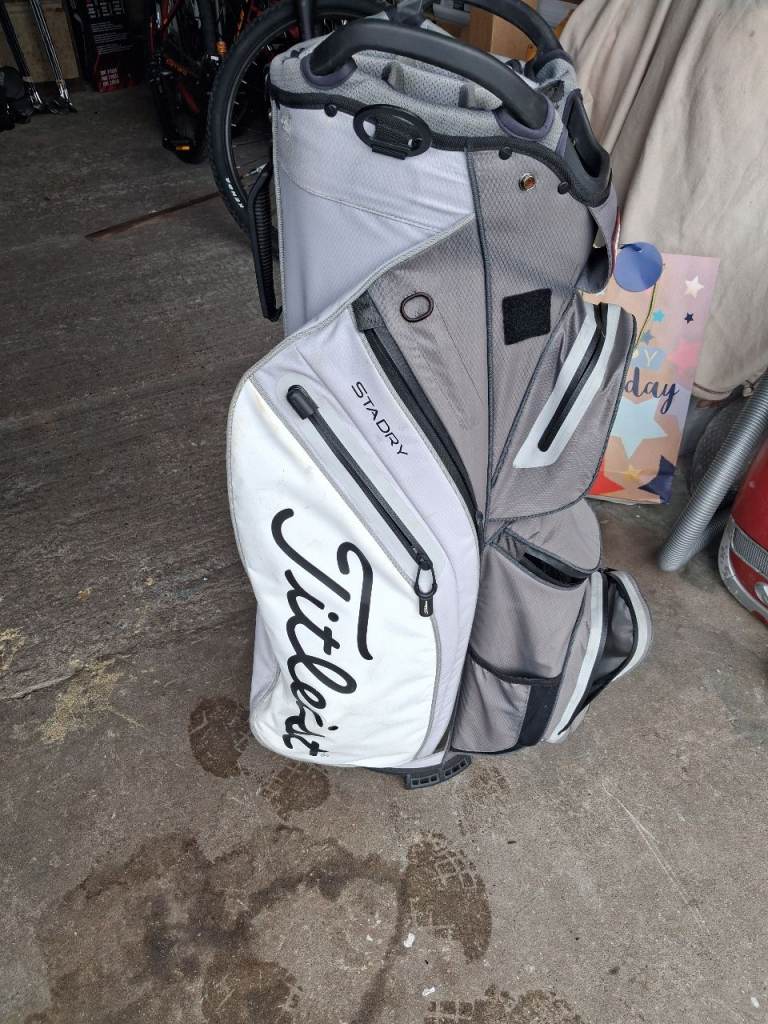 Titleist Stadry Golf Cart Bag - Grey/White, Good Condition