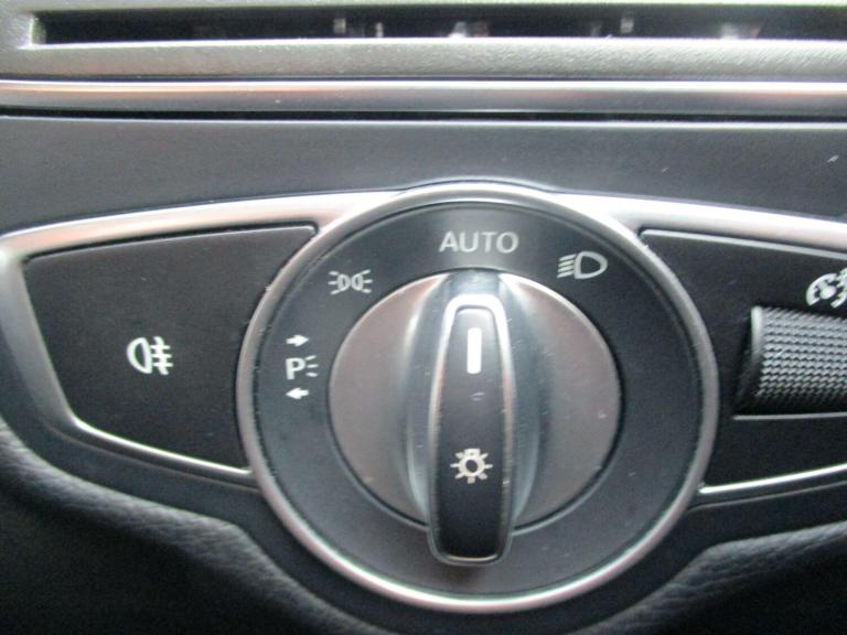 2019 Mercedes-Benz C Class 2.0 C220d Sport Saloon 4dr Diesel G-Tronic+ Euro 6 (s/s) (194 ps) SALO...