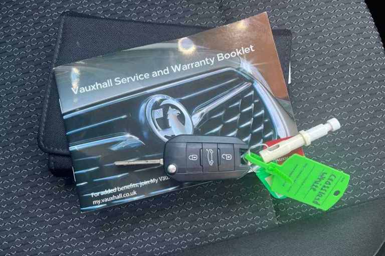 2019 Vauxhall Crossland X 1.2T ecoTec [110] SE 5dr [6 Speed] [S/S] HATCHBACK PETROL Manual