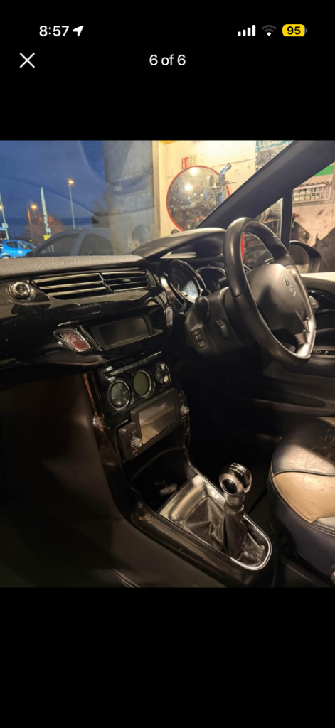 Citroen, DS3, Hatchback, 2013, Manual, 1598 (cc), 3 doors