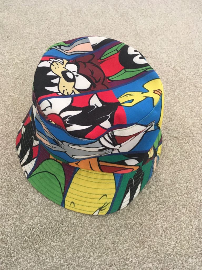 Looney Tunes Bucket Hat - Multicoloured.