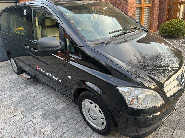 Liverpool Black Cab Mercedes Vito Taxi Long Collar or Day & Night #Settle City Plate