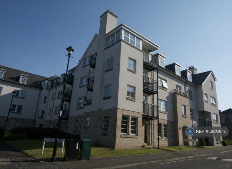 3 bedroom flat in Grierson House, Edinburgh, EH16 (3 bed) (#2992840)