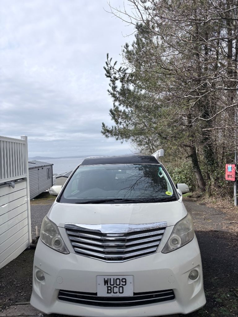 Toyota Alphard Motorhome 