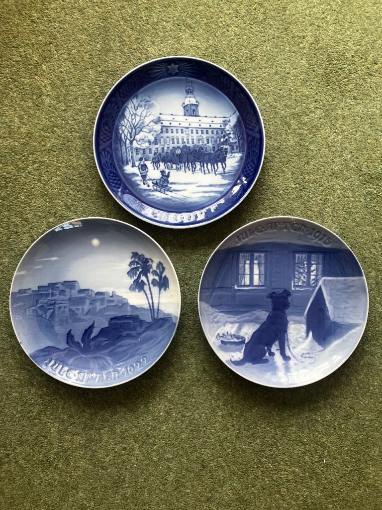 Vintage Royal Copenhagen  Christmas Plates - Blue & White, Good Condition