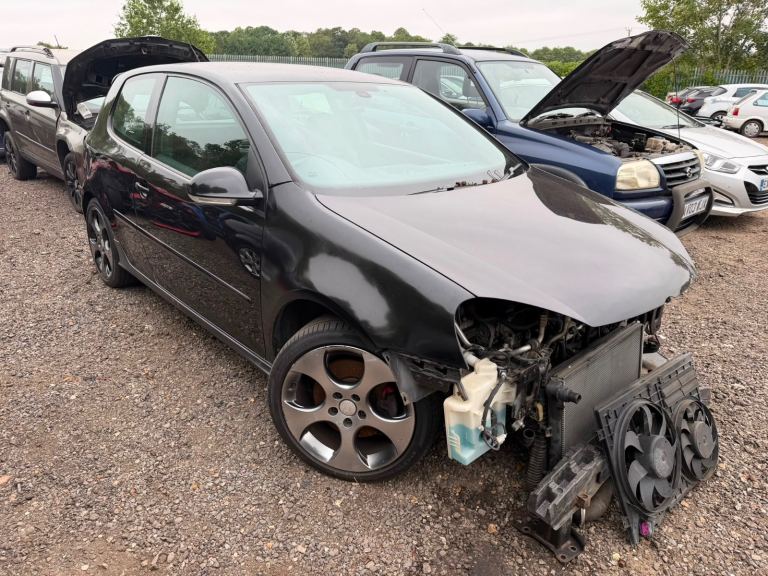MK5 GOLF GTI 3 DOOR BREAKING SPARES PARTS 