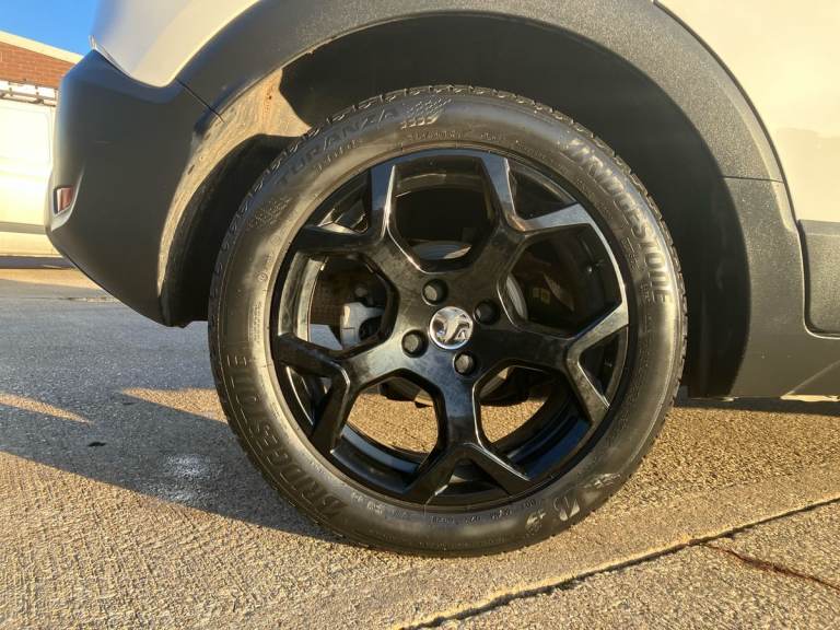 2022 Vauxhall Crossland 1.2 Turbo [130] GS Line 5dr Auto Hatchback PETROL Automatic