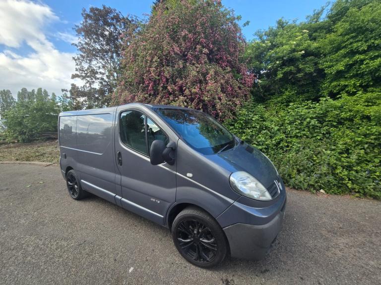 2014 Renault Trafic SL27dCi 115 Van Euro 5 PANEL VAN Diesel Manual