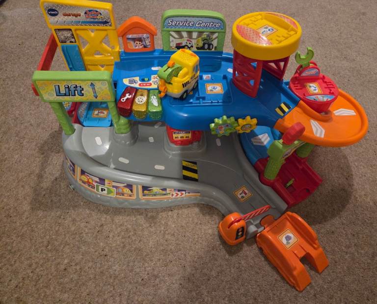 Vtech Garage and tow truck