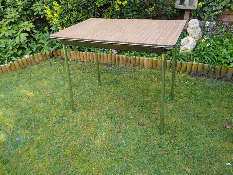 Useful small table with removable legs