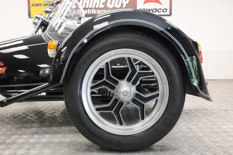 2005 Harley-Davidson FXDL Sidecar Outfit- 7600 Miles