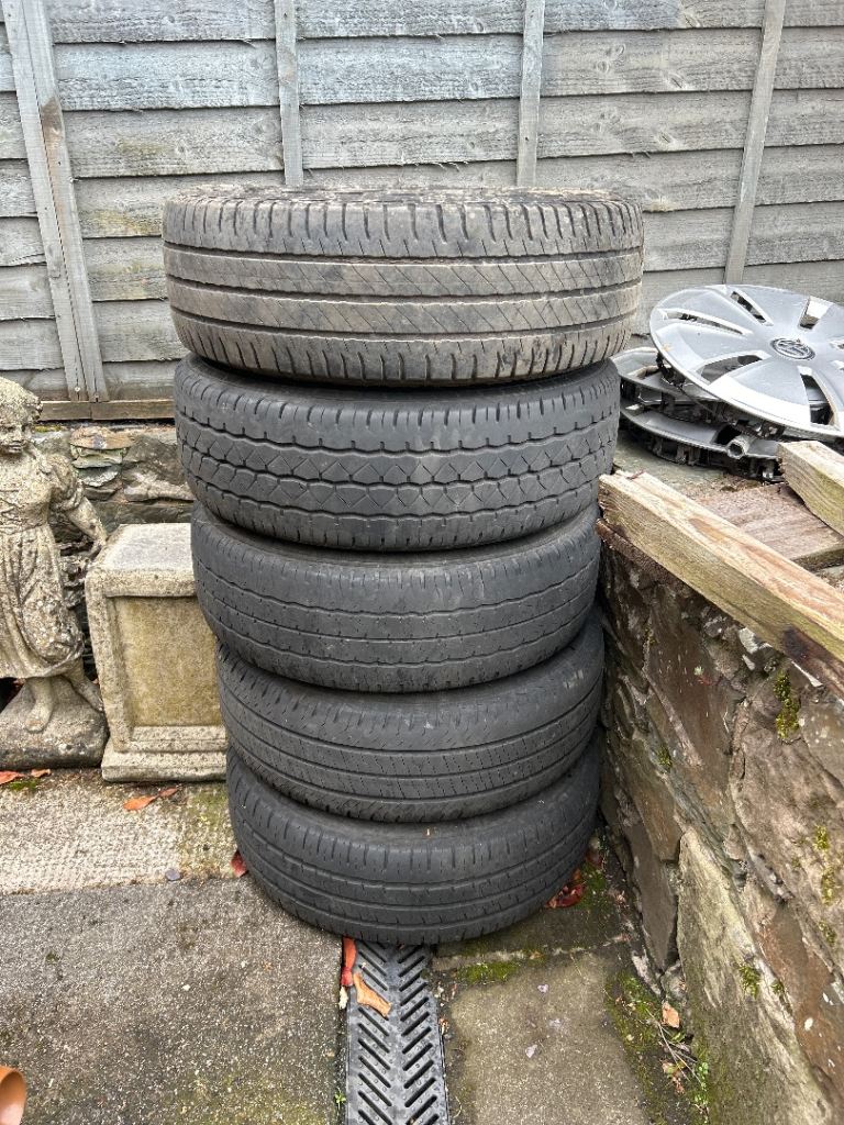 VW 16inch  steel wheels with tyres