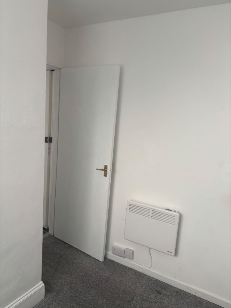 Southport, one bedroom flat available on The Promenade 