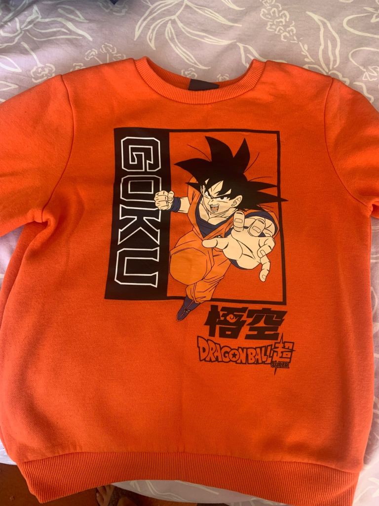 Kids Dragonball Sweatshirt age 8-9 anime clothing 