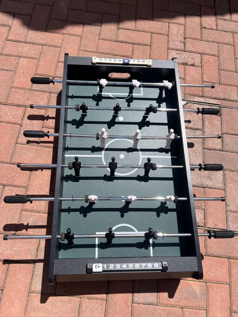 Table top football table
