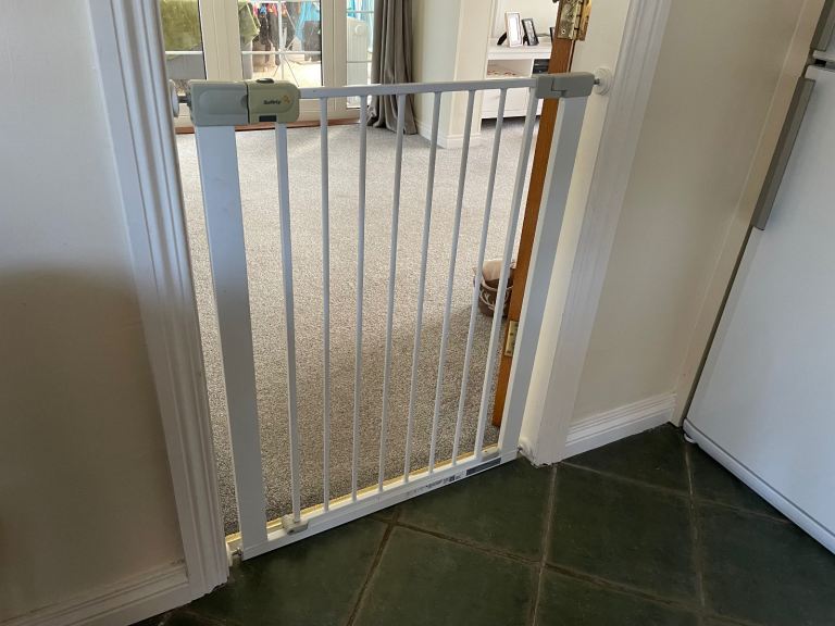 Safety 1st Easy Close Extra Tall Stair Gate - White