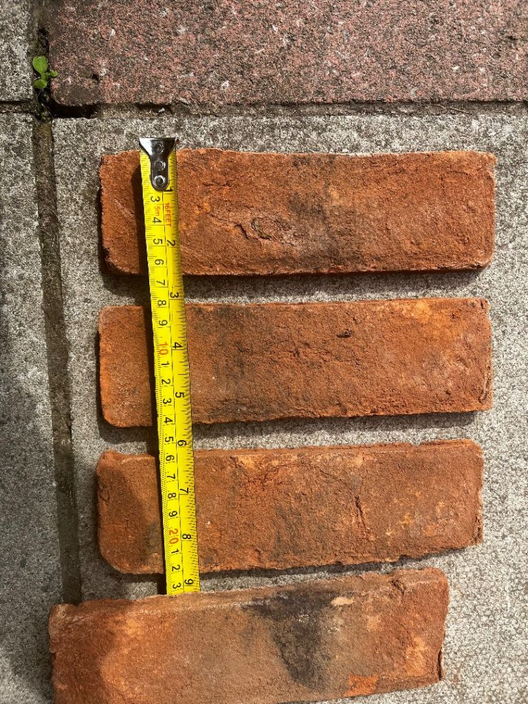 Brick slips 