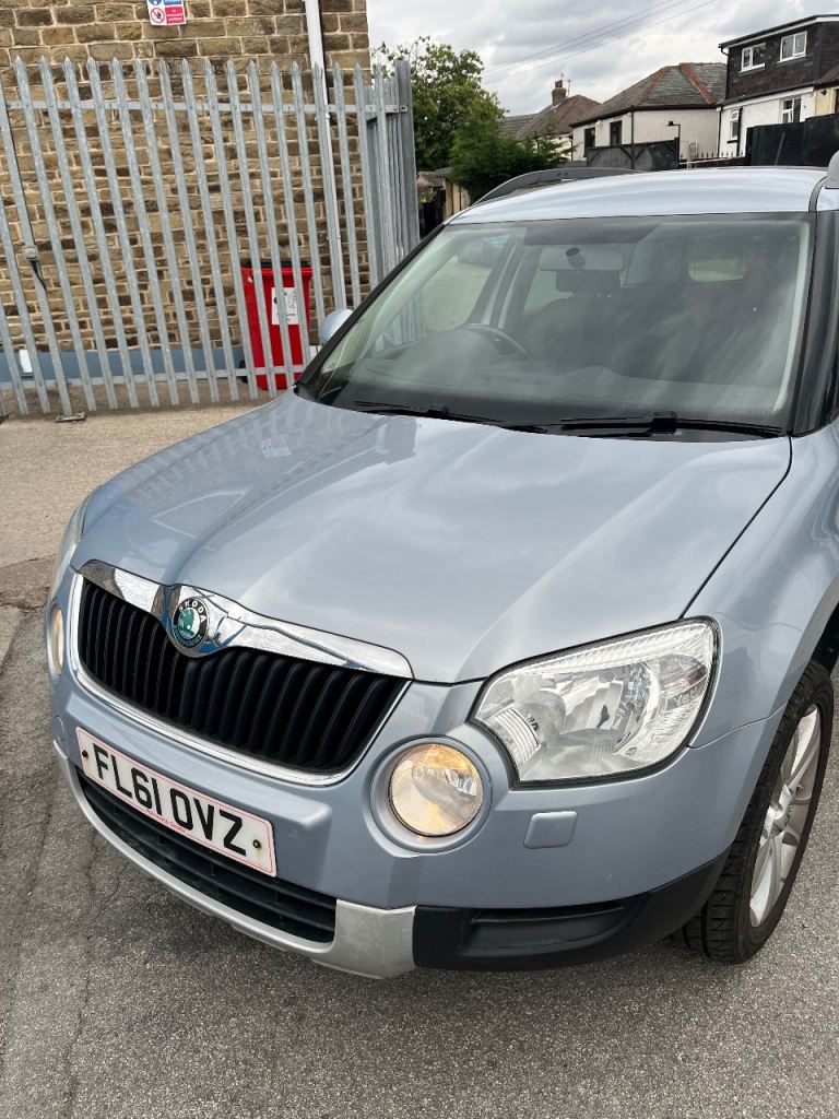 Skoda, YETI, Hatchback, 2011, Manual, 1968 (cc), 5 doors