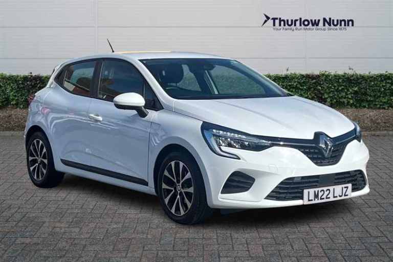2022 Renault Clio Iconic Edition 1.0 TCe Start/Stop (90ps) Hatchback Petrol Manual