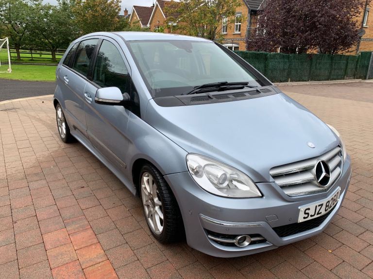 2009 MERCEDES B180 DIESEL AUTOMATIC FULL MOT JUST PASSED LOW MILES NOT AUDI BMW FORD TOYOTA VW HONDA