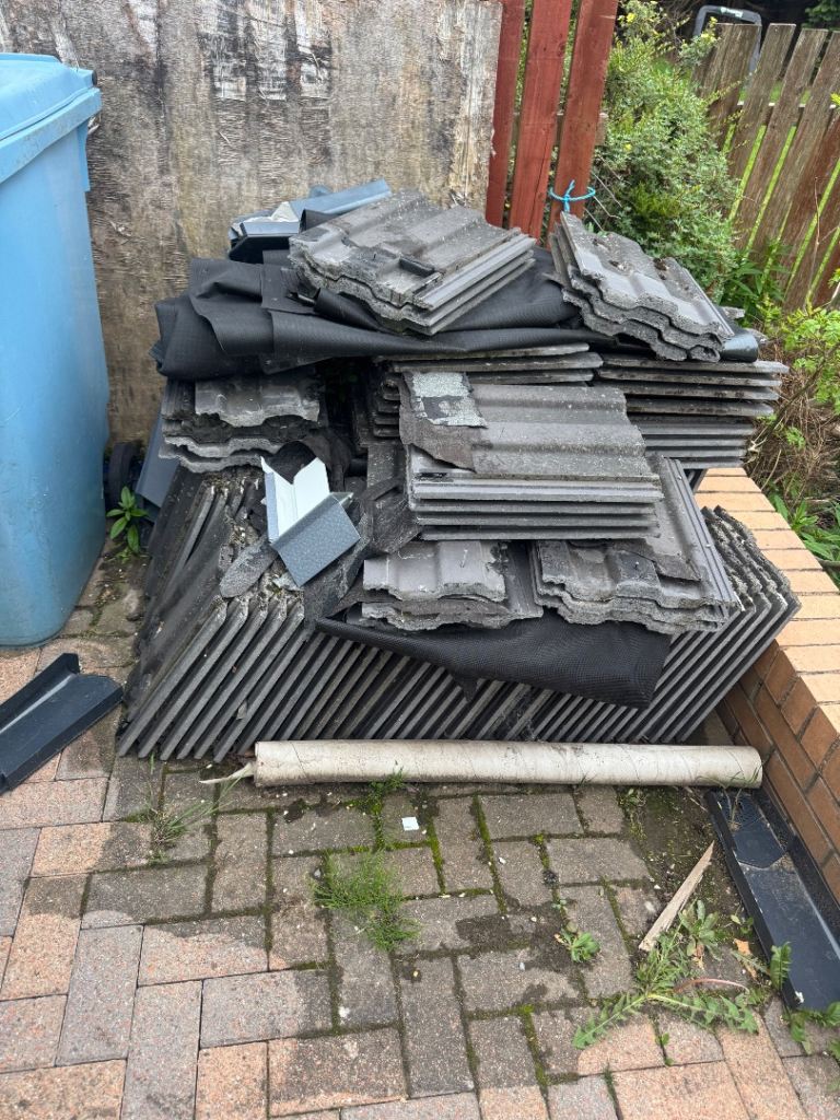 200-250 roof tiles