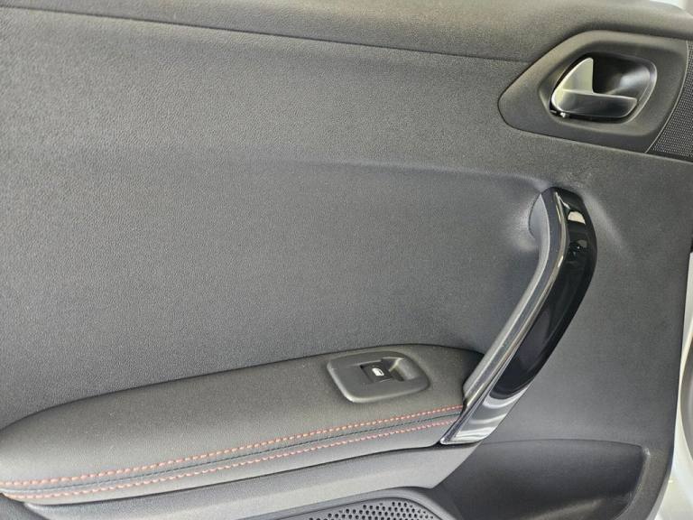 2016 Peugeot 208 1.6 BlueHDi GT Line Hatchback 5dr Diesel Manual Euro 6 (100 ps) Hatchback Diesel...