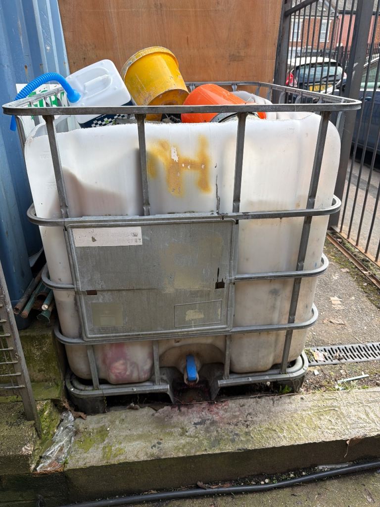 1000 litre bulk container IBC - FOC