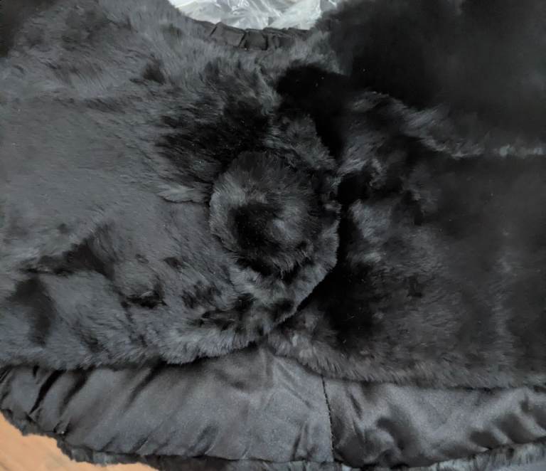 vintage black real fur cape/capelet