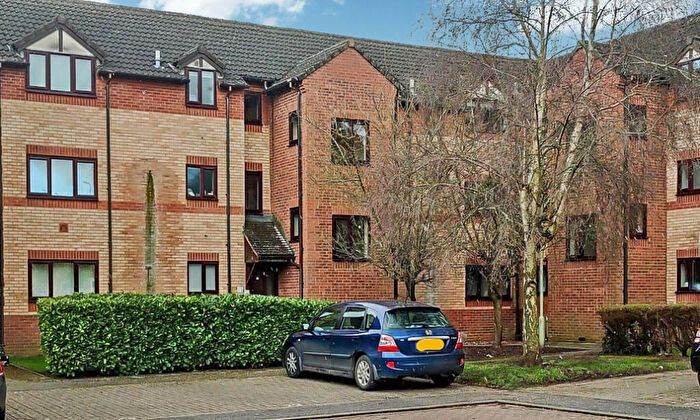 1 Bedroom Ground floor flat to Rent