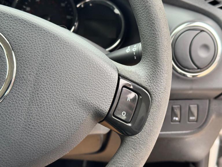 2016 Dacia Sandero Stepway 0.9 TCe Laureate Euro 6 (s/s) 5dr HATCHBACK Petrol Manual