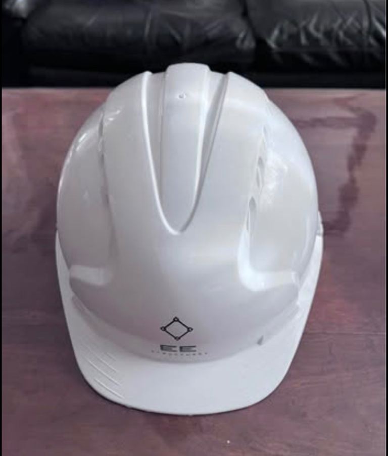 JSP hard working hat with red logo
