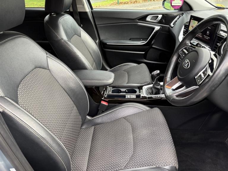 2020 Kia XCeed 1.0T GDi ISG 3 5dr HATCHBACK PETROL Manual