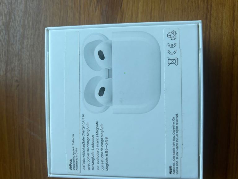 Apple iPods 