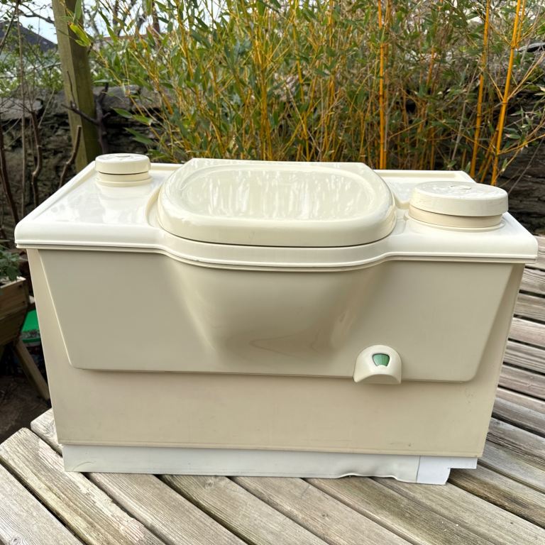 Thetford C4 bench toilet