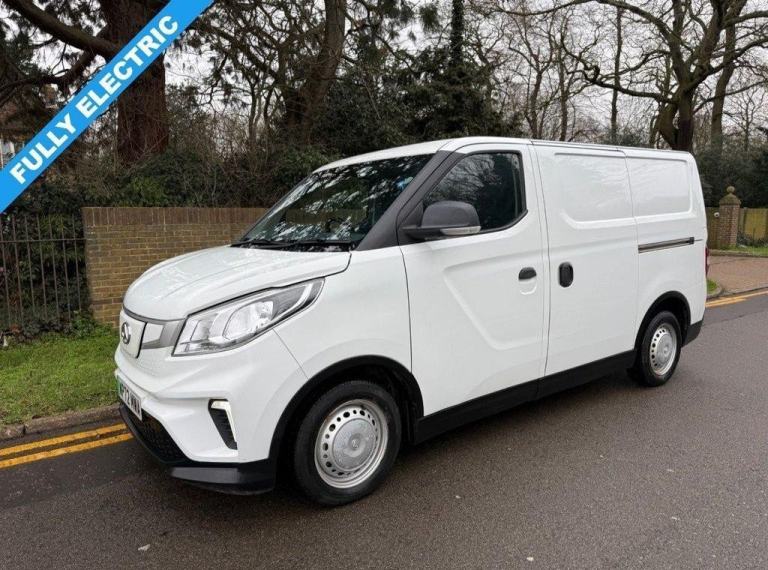 2022 72 MAXUS EDELIVER 3 50.23KWH ELECTRIC 122BHP AUTO FWD L1 SWB LOW ROOF PANEL