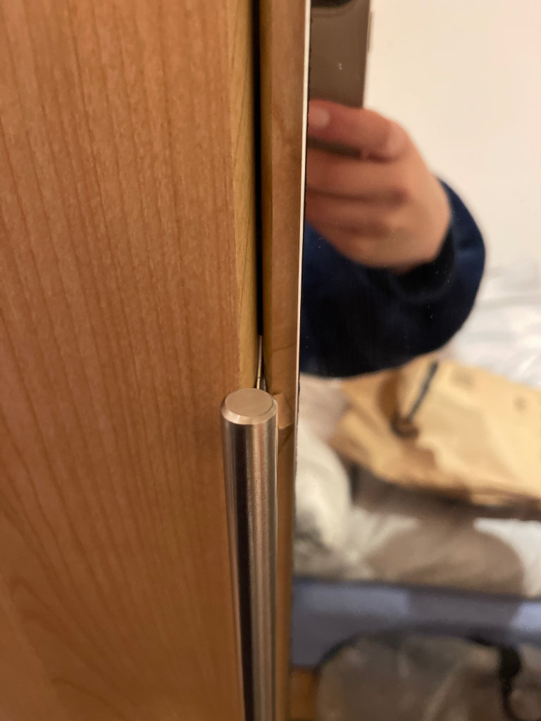 Toulon 3 door wardrobe with centre mirror