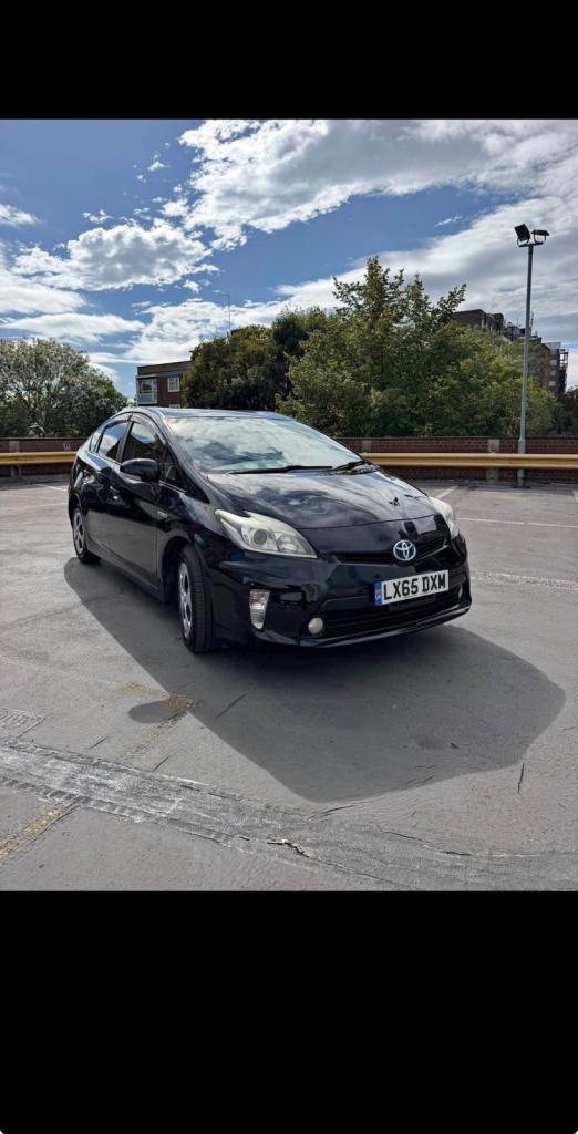 Toyota, PRIUS HYBRID, 2015, 1797 (cc)
