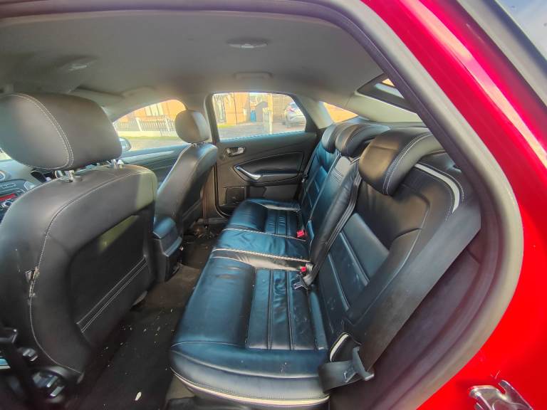 Ford, MONDEO, Hatchback, 2014, Manual, 1997 (cc), 5 doors