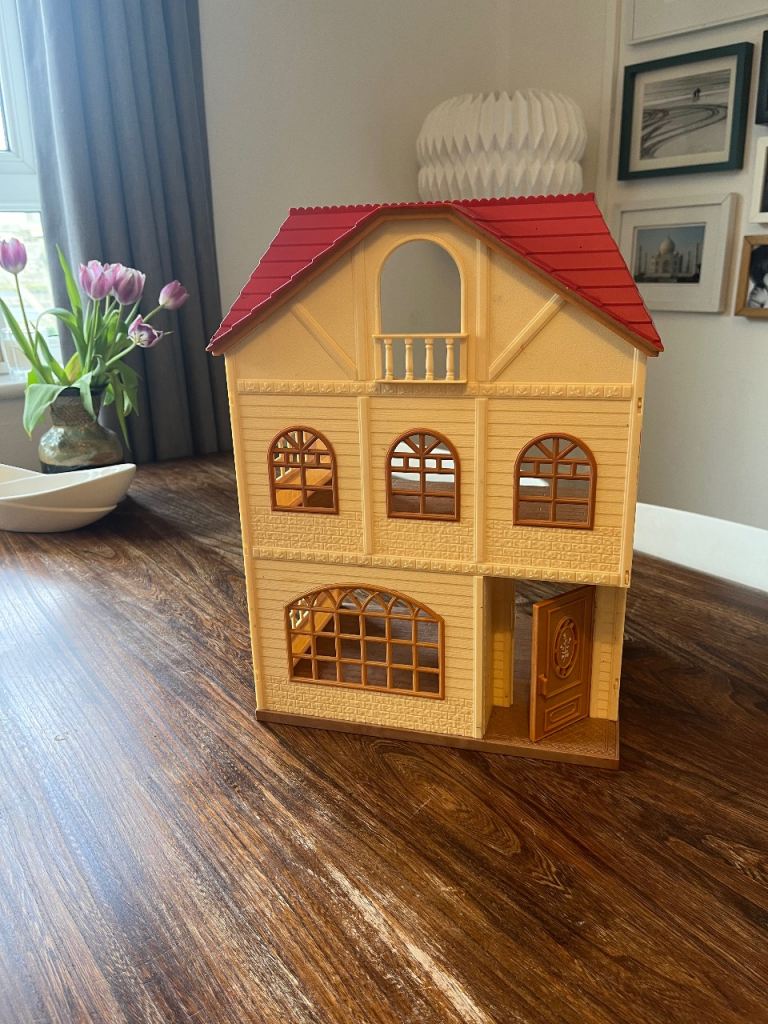 Sylvanian Families Cedar House