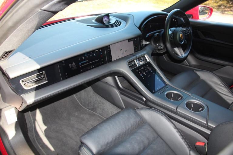 2021 Porsche Taycan BASE Saloon Electric Automatic