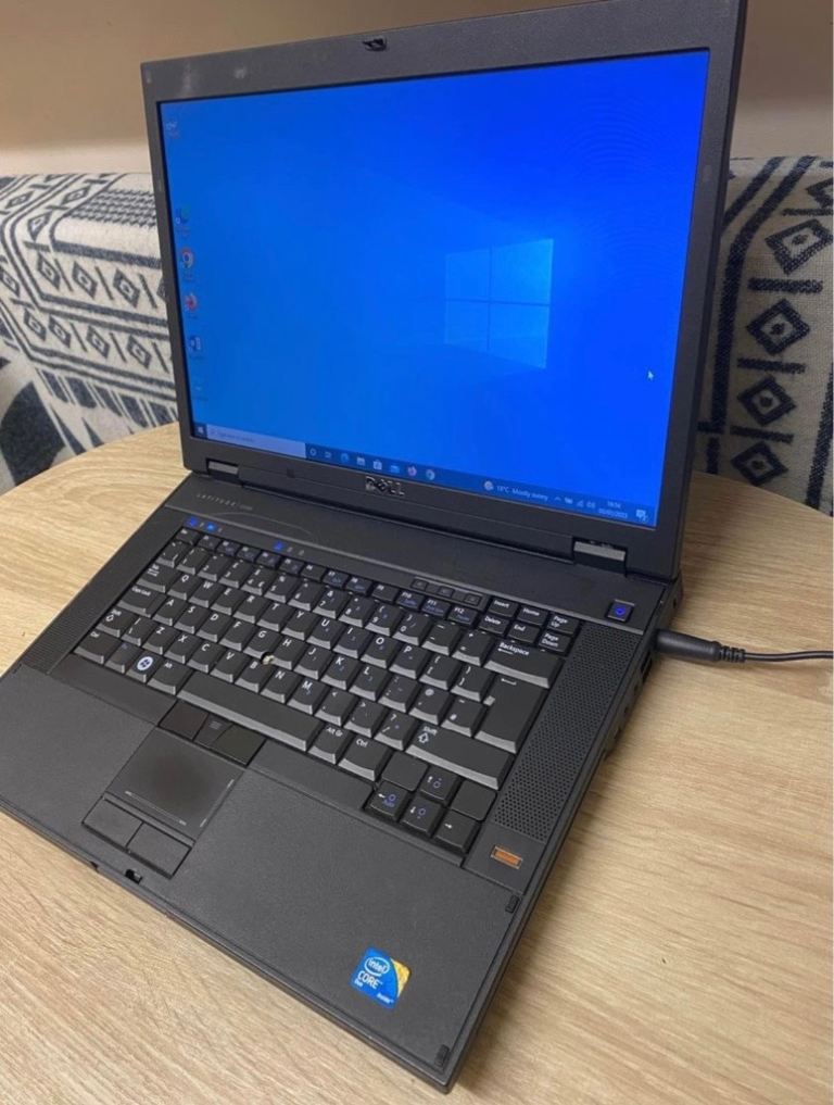 Laptop  Dell Windows 10