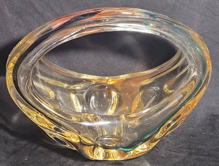 VINTAGE MURANO GLASS BASKET 23cm x 17cm Excellent Condition Collectable ML
