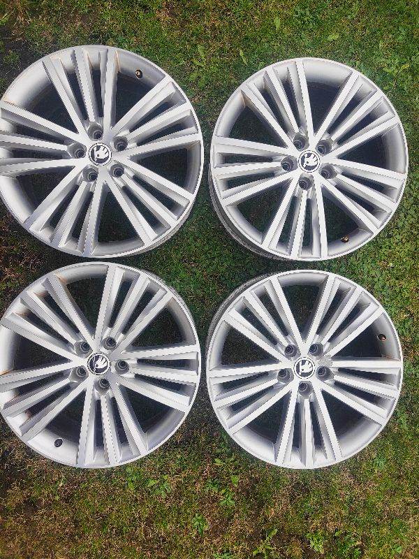 19 inch 5x112 genuine Skoda alloy wheels 