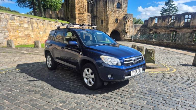 Extreamly low mileage Toyota, RAV 4, Estate, 2009, Manual, 2231 (cc), 5 doors