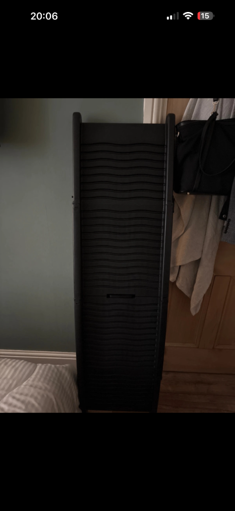 Black foldable pet ramp for car or home use