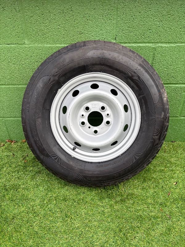 Heavy Duty Van Wheel & Tyre 225/75 R16C new