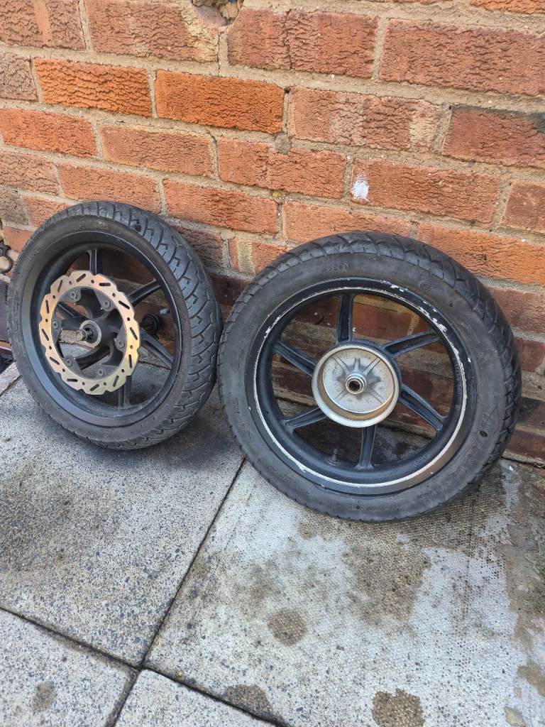 Kymco Super 8 2010 Moped Scooter Wheels front and Rear